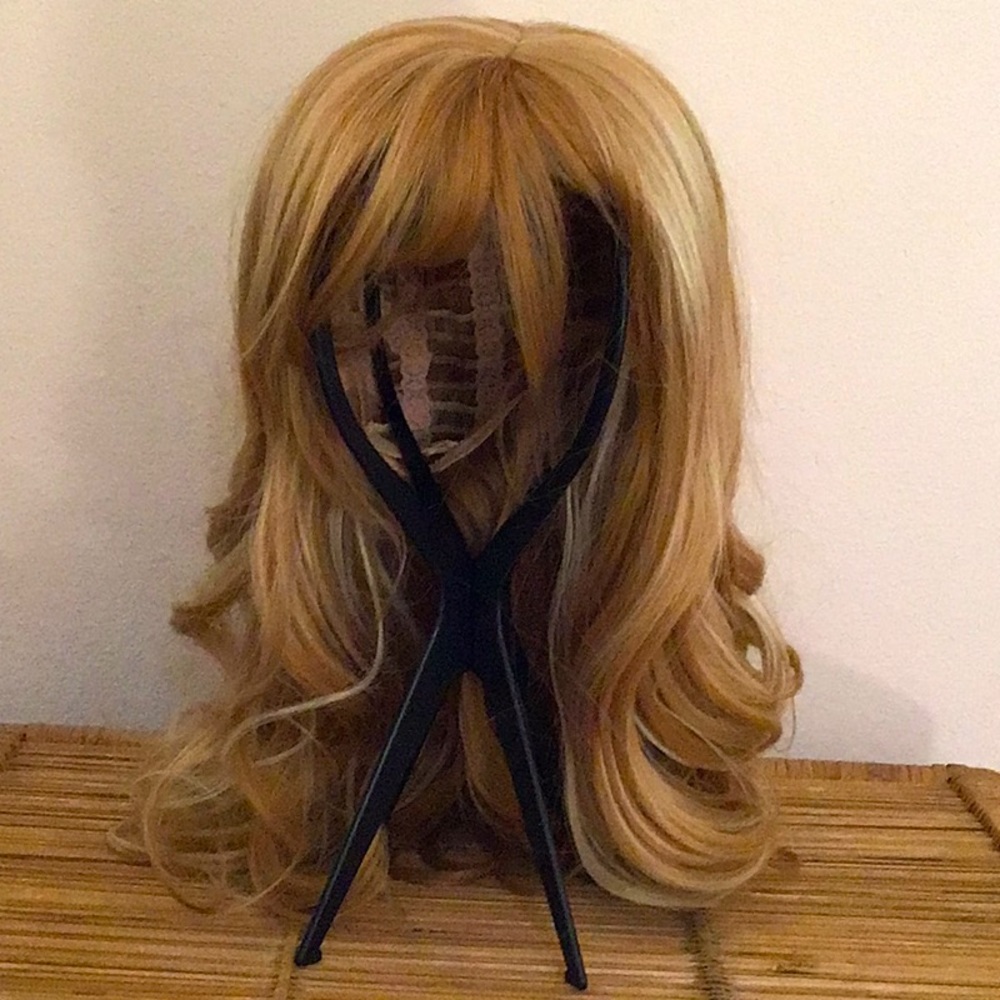 Unbranded wig